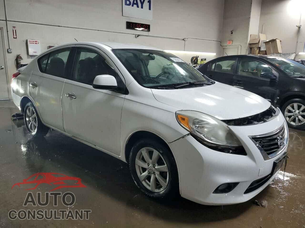 NISSAN VERSA 2012 - 3N1CN7AP1CL818012