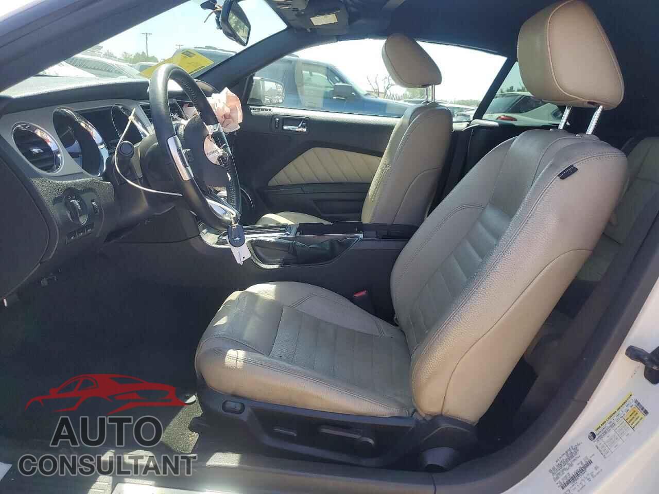 FORD MUSTANG 2012 - 1ZVBP8EM1C5236997