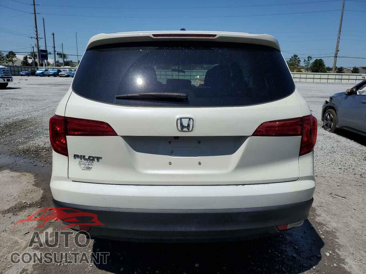 HONDA PILOT 2017 - 5FNYF5H33HB042494