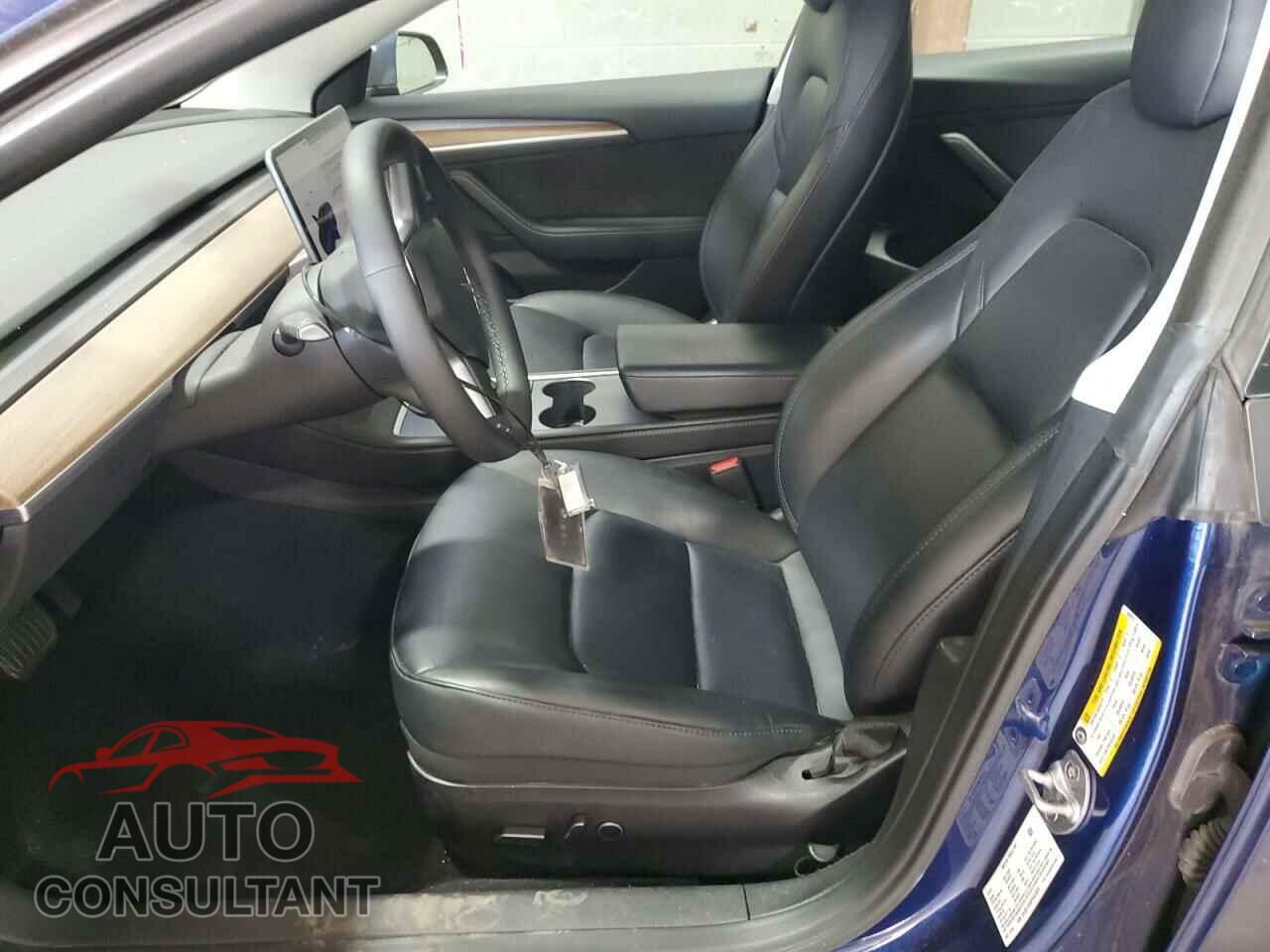 TESLA MODEL 3 2023 - 5YJ3E1EA5PF453810