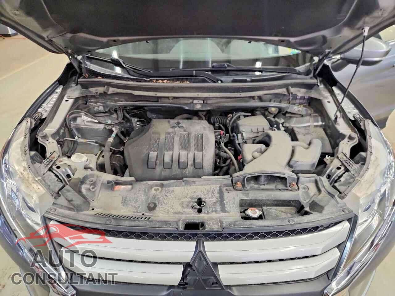 MITSUBISHI ECLIPSE 2019 - JA4AT3AA8KZ028822