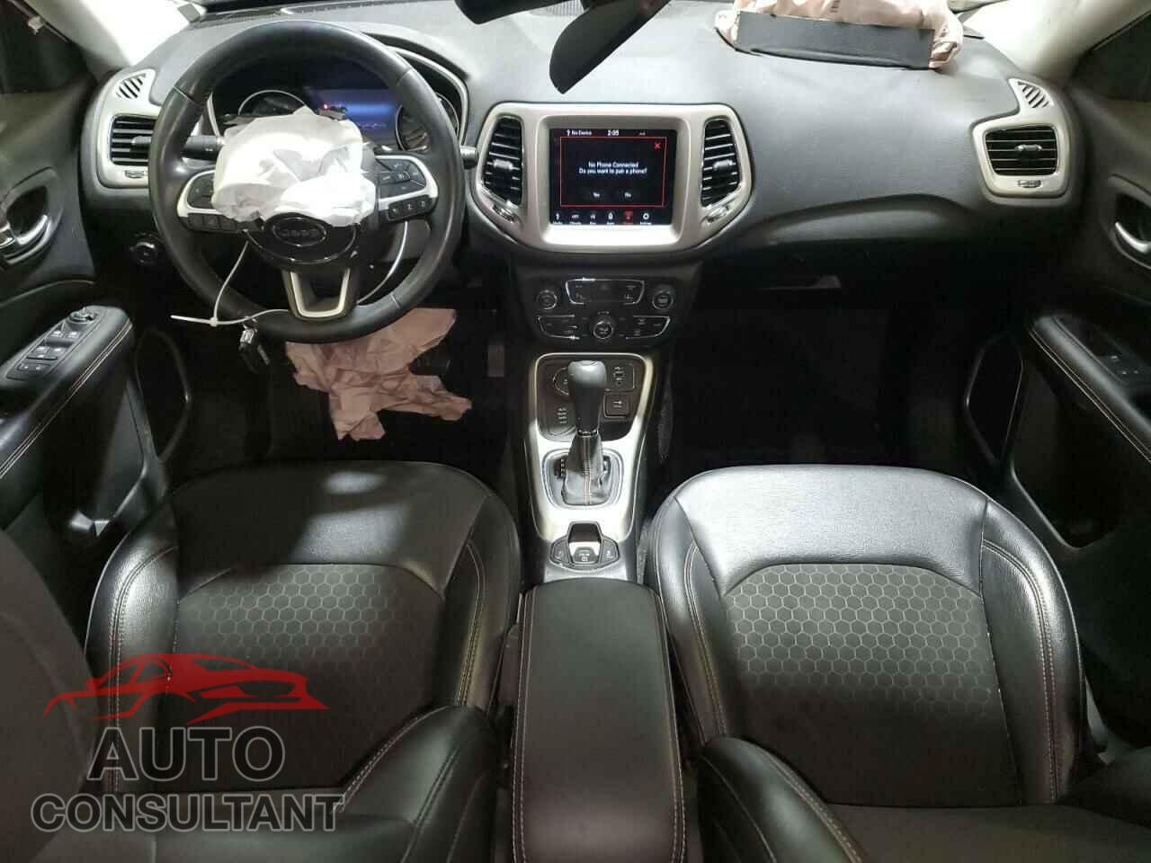 JEEP COMPASS 2020 - 3C4NJDBB4LT217700