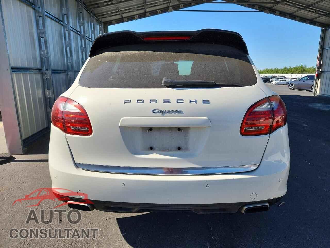 PORSCHE CAYENNE 2012 - WP1AA2A22CLA03769