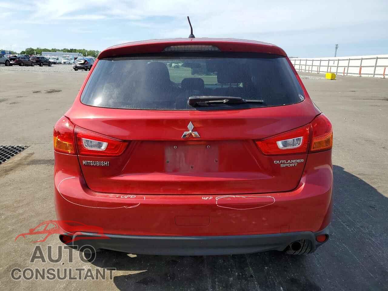 MITSUBISHI OUTLANDER 2015 - 4A4AP3AU2FE006826