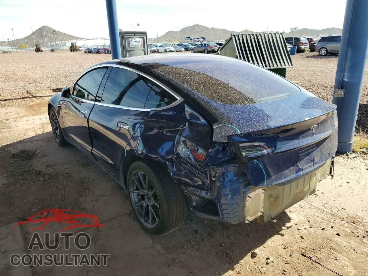 TESLA MODEL 3 2018 - 5YJ3E1EA0JF044752