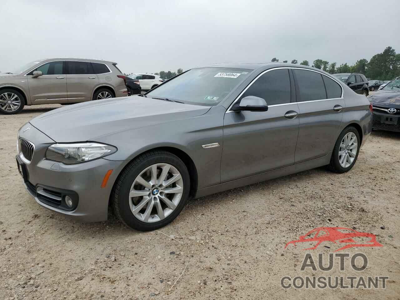 BMW 5 SERIES 2016 - WBA5B3C51GG252993