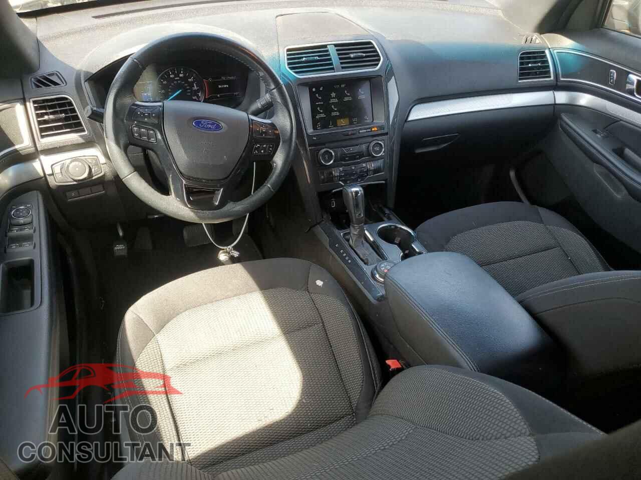 FORD EXPLORER 2017 - 1FM5K8D80HGE35419