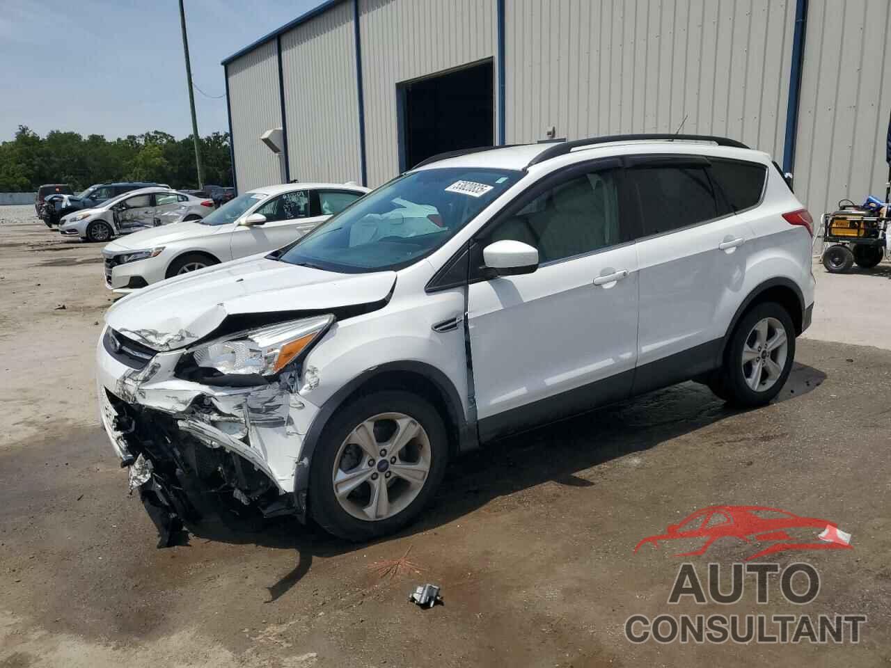 FORD ESCAPE 2015 - 1FMCU0GX7FUB00145