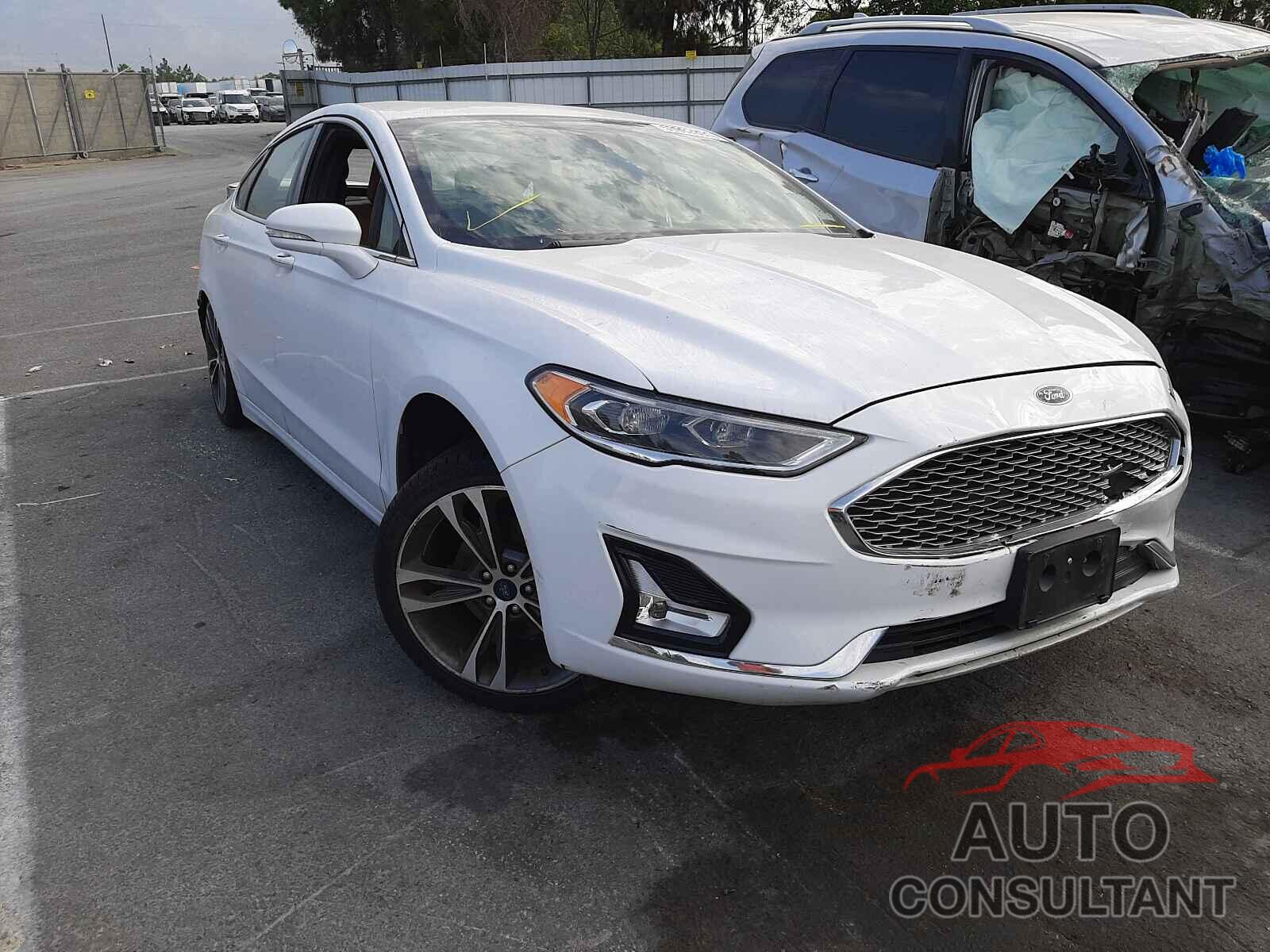 FORD FUSION 2019 - 3FA6P0D98KR153197