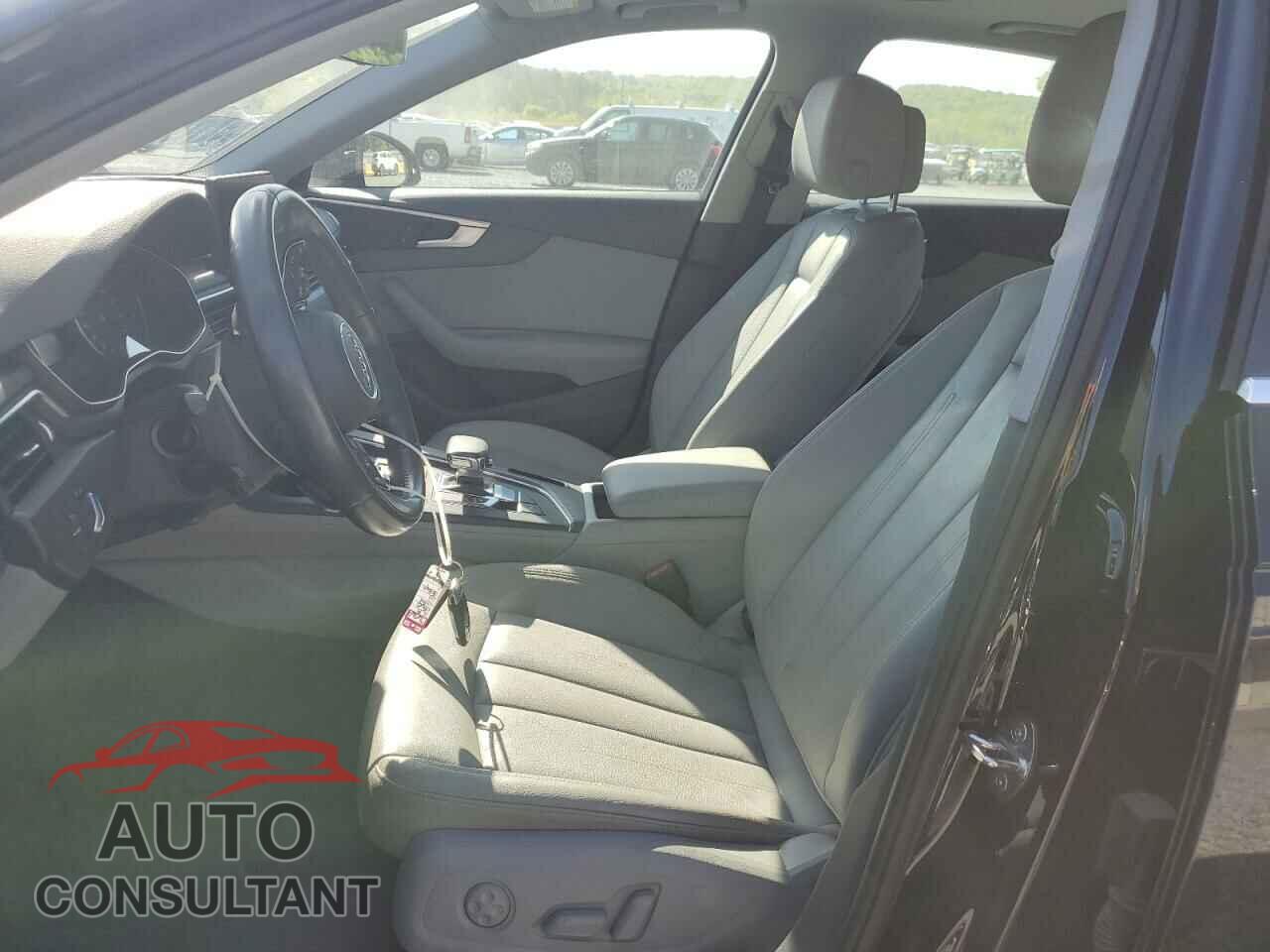 AUDI A4 2019 - WAUDNAF4XKN020004