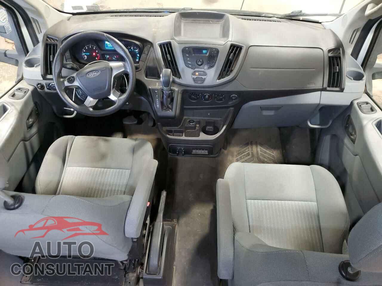 FORD TRANSIT 2015 - 1FTNR1CG6FKA49243