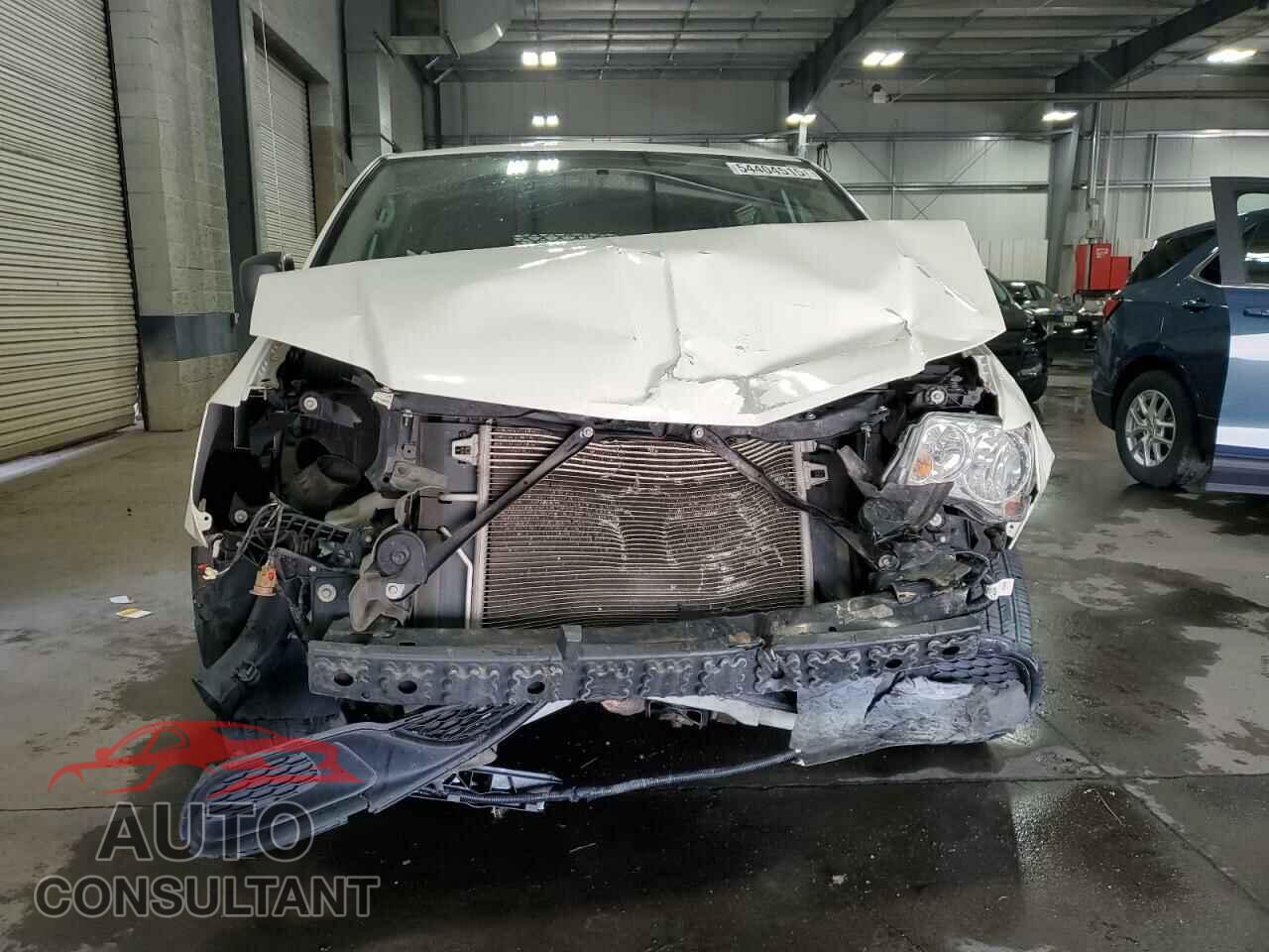 DODGE CARAVAN 2011 - 2D4JN1AG8BR600963
