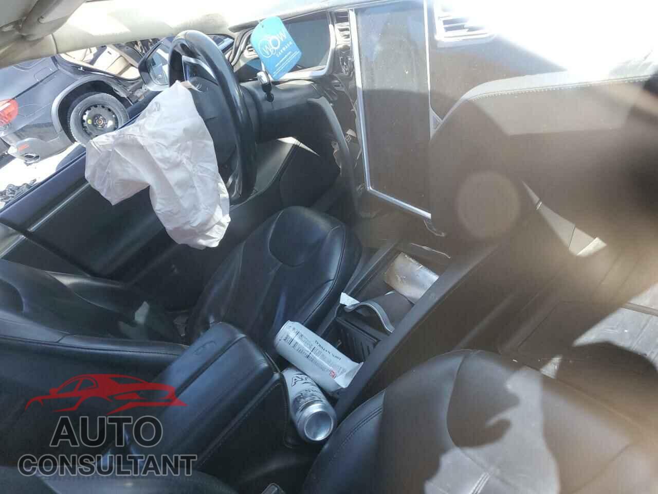 TESLA MODEL S 2014 - 5YJSA1H13EFP38425