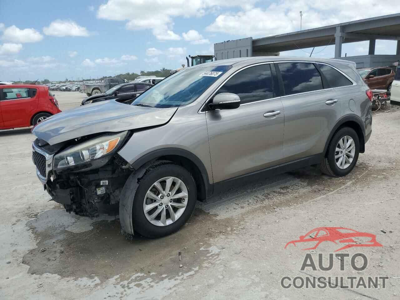 KIA SORENTO 2018 - 5XYPG4A31JG375868