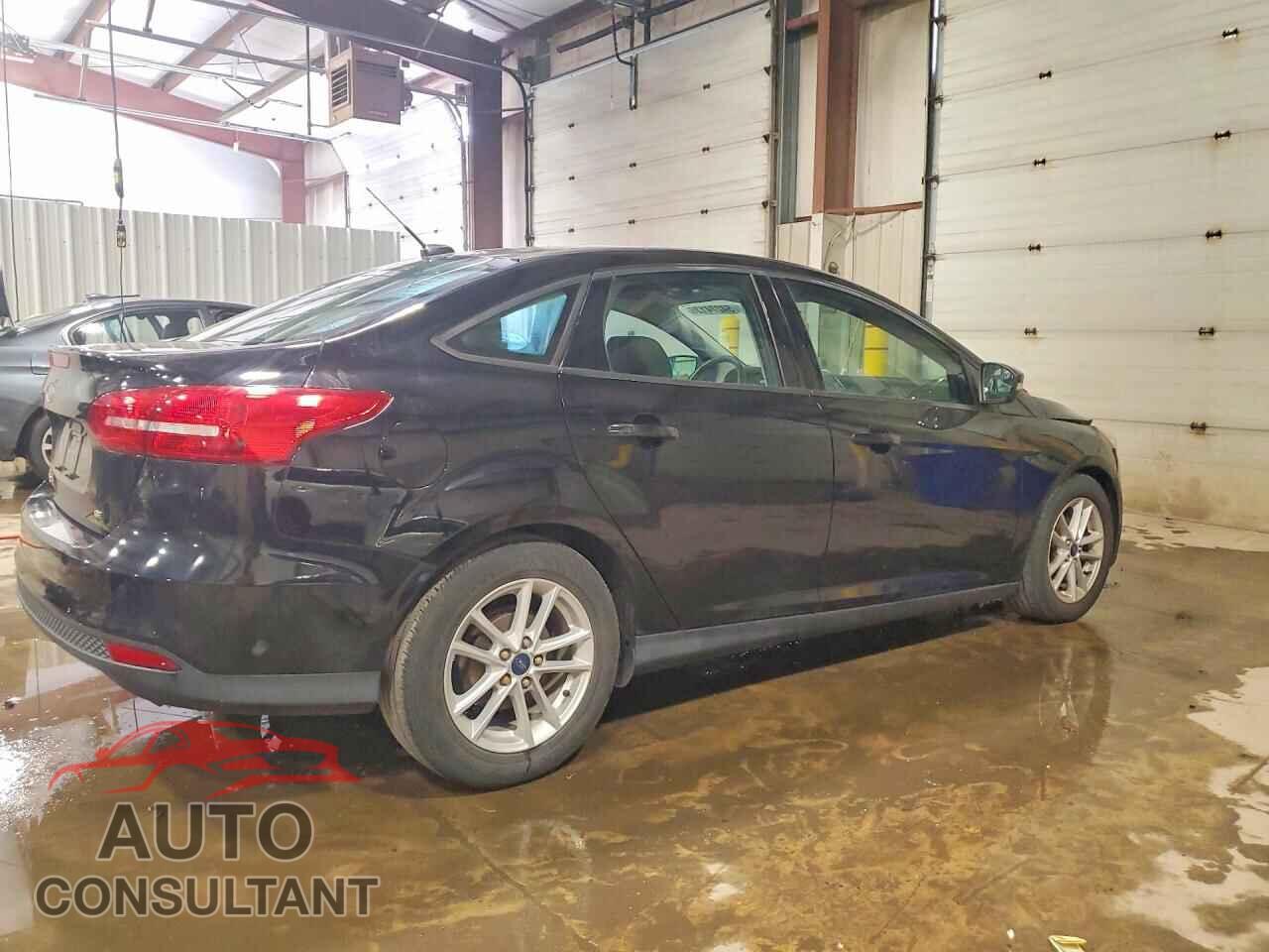 FORD FOCUS 2017 - 1FADP3F28HL321789