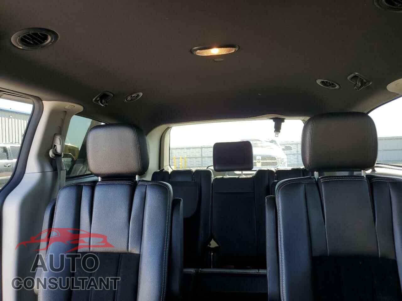 DODGE CARAVAN 2017 - 2C4RDGCG3HR690017