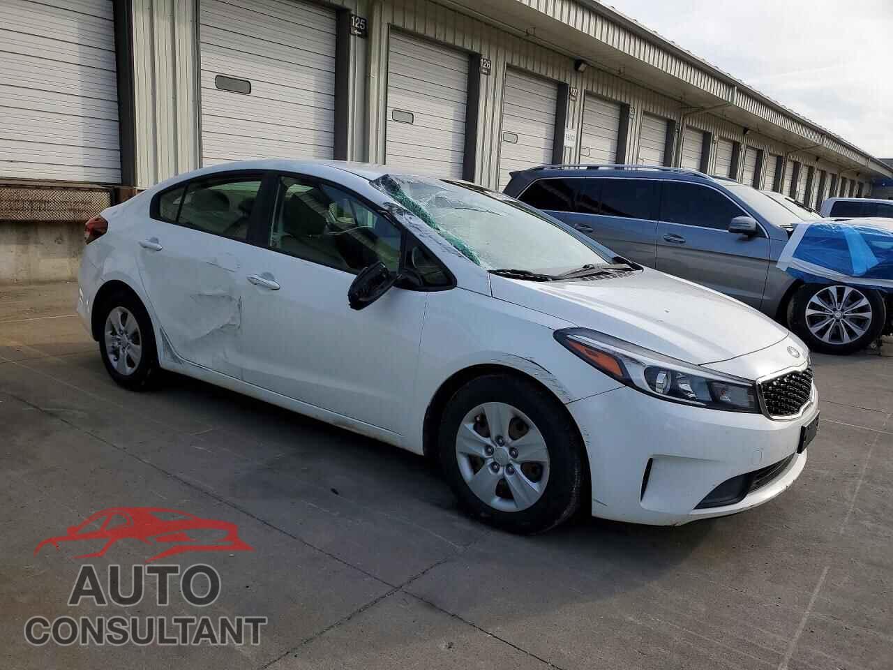 KIA FORTE 2017 - 3KPFK4A73HE121311