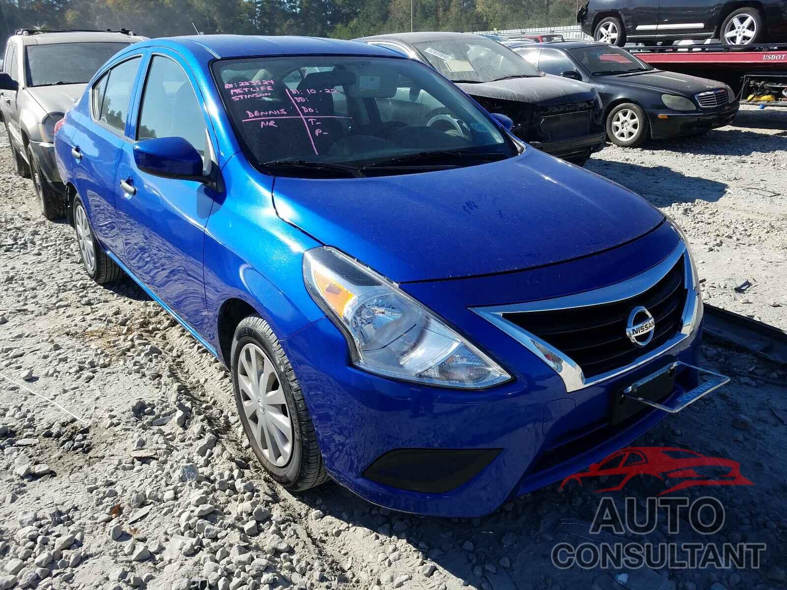 NISSAN VERSA 2017 - 3N1CN7AP5HL840912