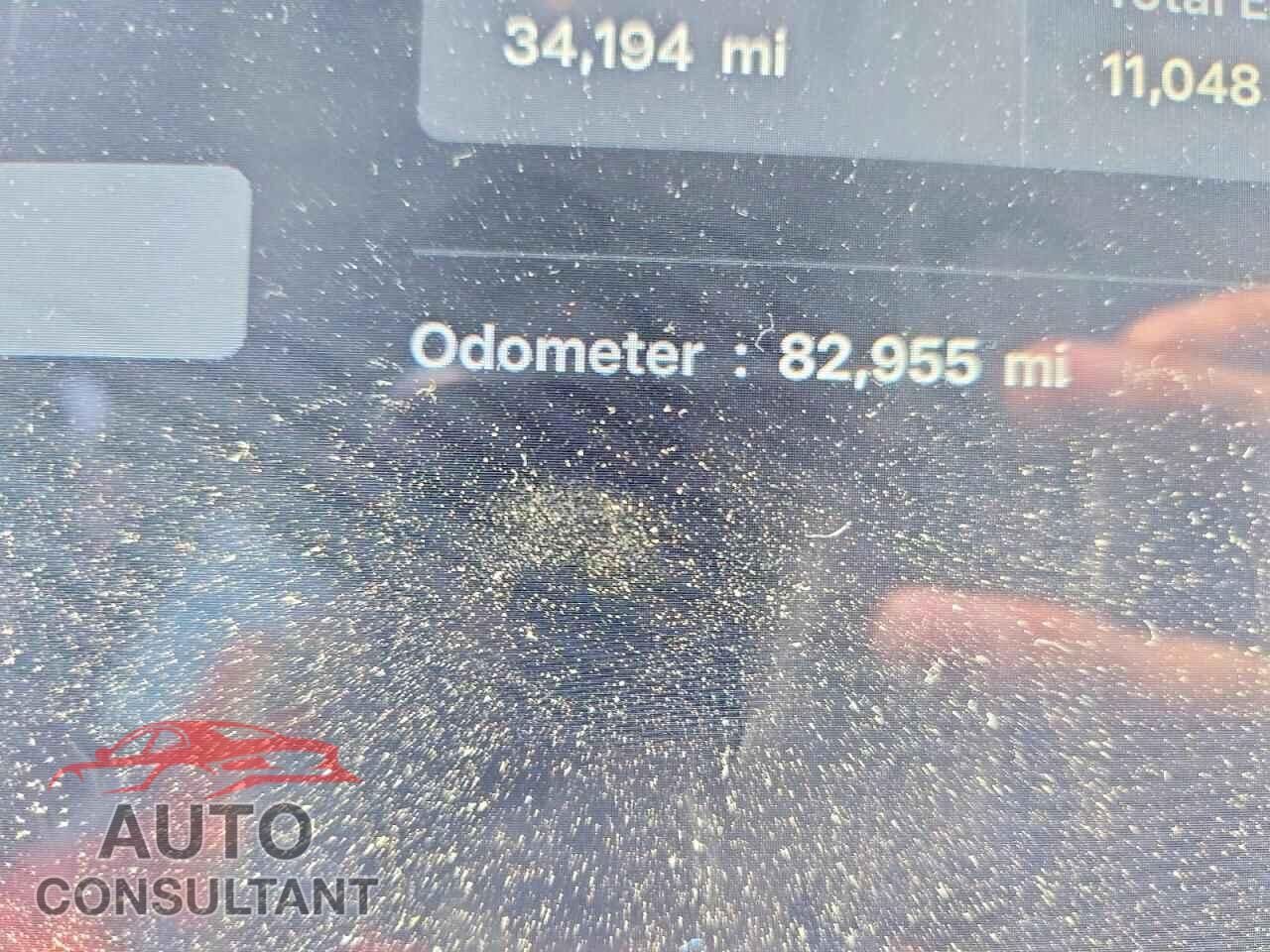 TESLA MODEL S 2017 - 5YJSA1E2XHF230373