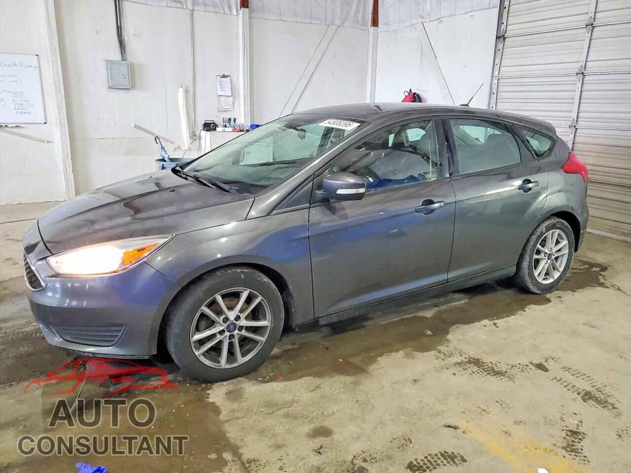 FORD FOCUS 2017 - 1FADP3K22HL346421
