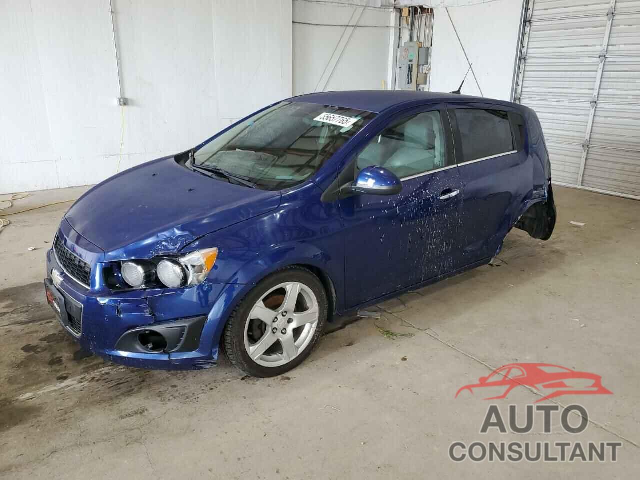 CHEVROLET SONIC 2013 - 1G1JE6SB8D4223594