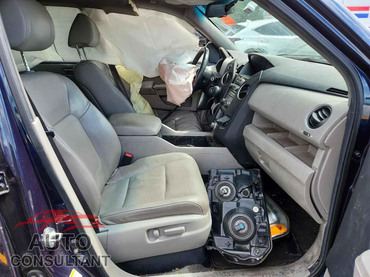 HONDA PILOT 2012 - 5FNYF4H6XCB079121
