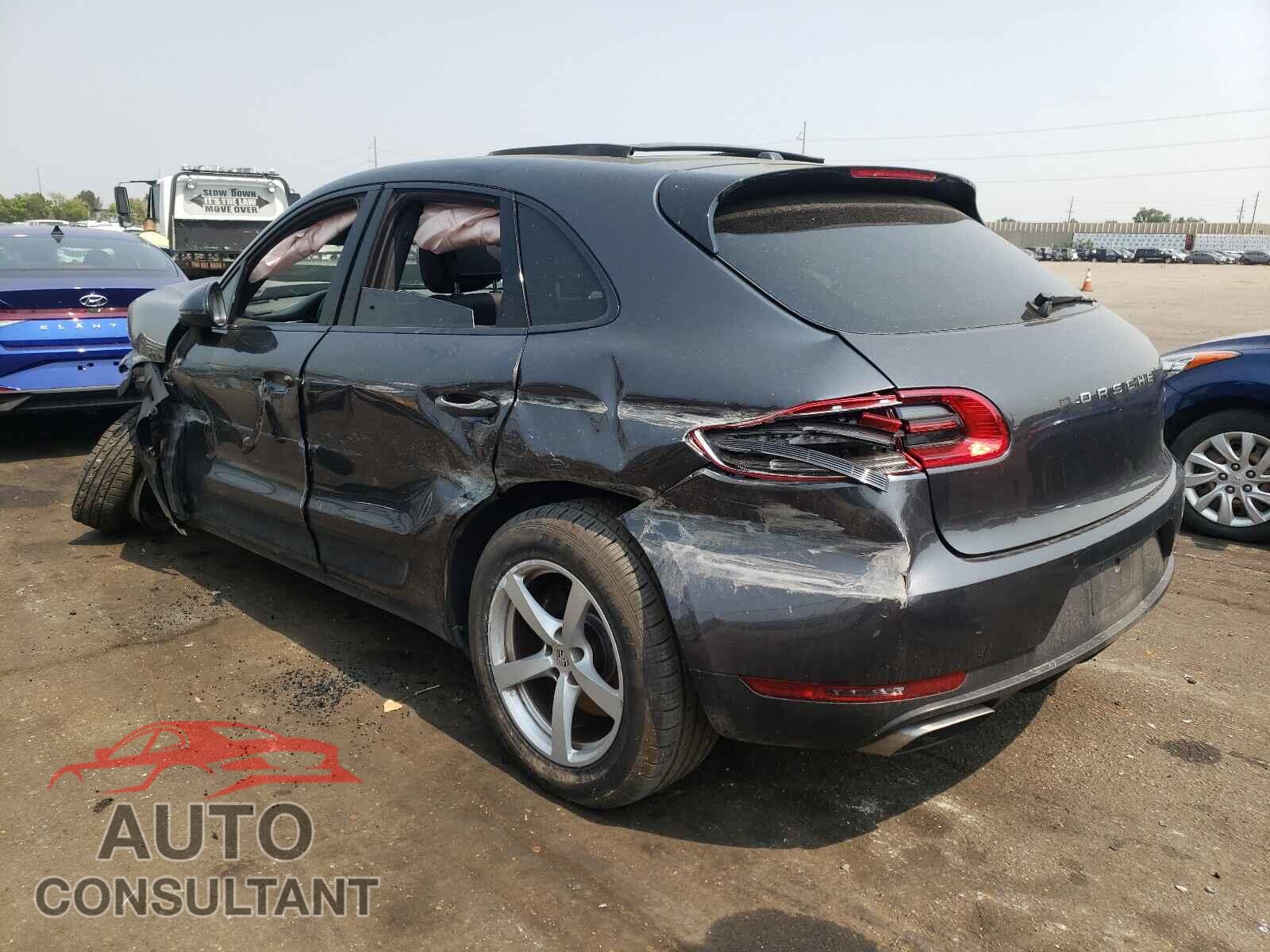 PORSCHE MACAN 2017 - WP1AA2A52HLB01329