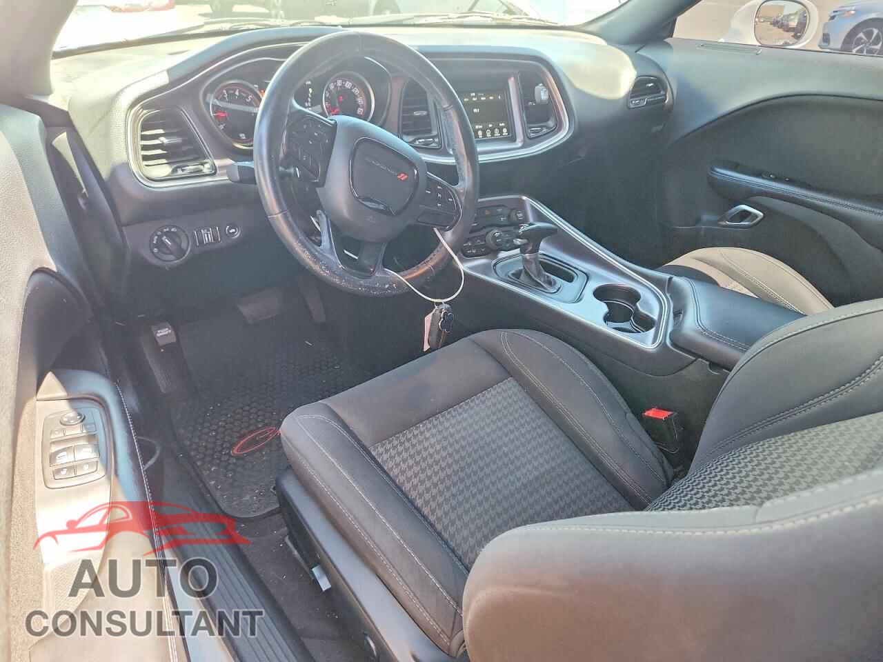 DODGE CHALLENGER 2018 - 2C3CDZAG2JH245837