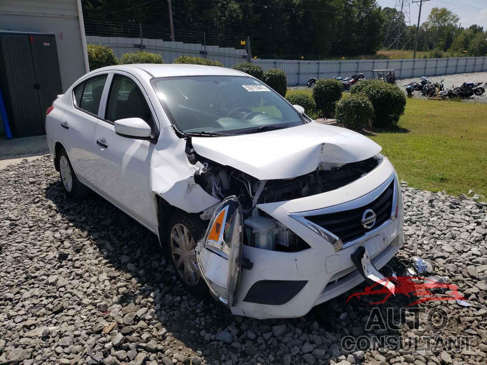 NISSAN VERSA 2017 - 3N1CN7AP2HL908180