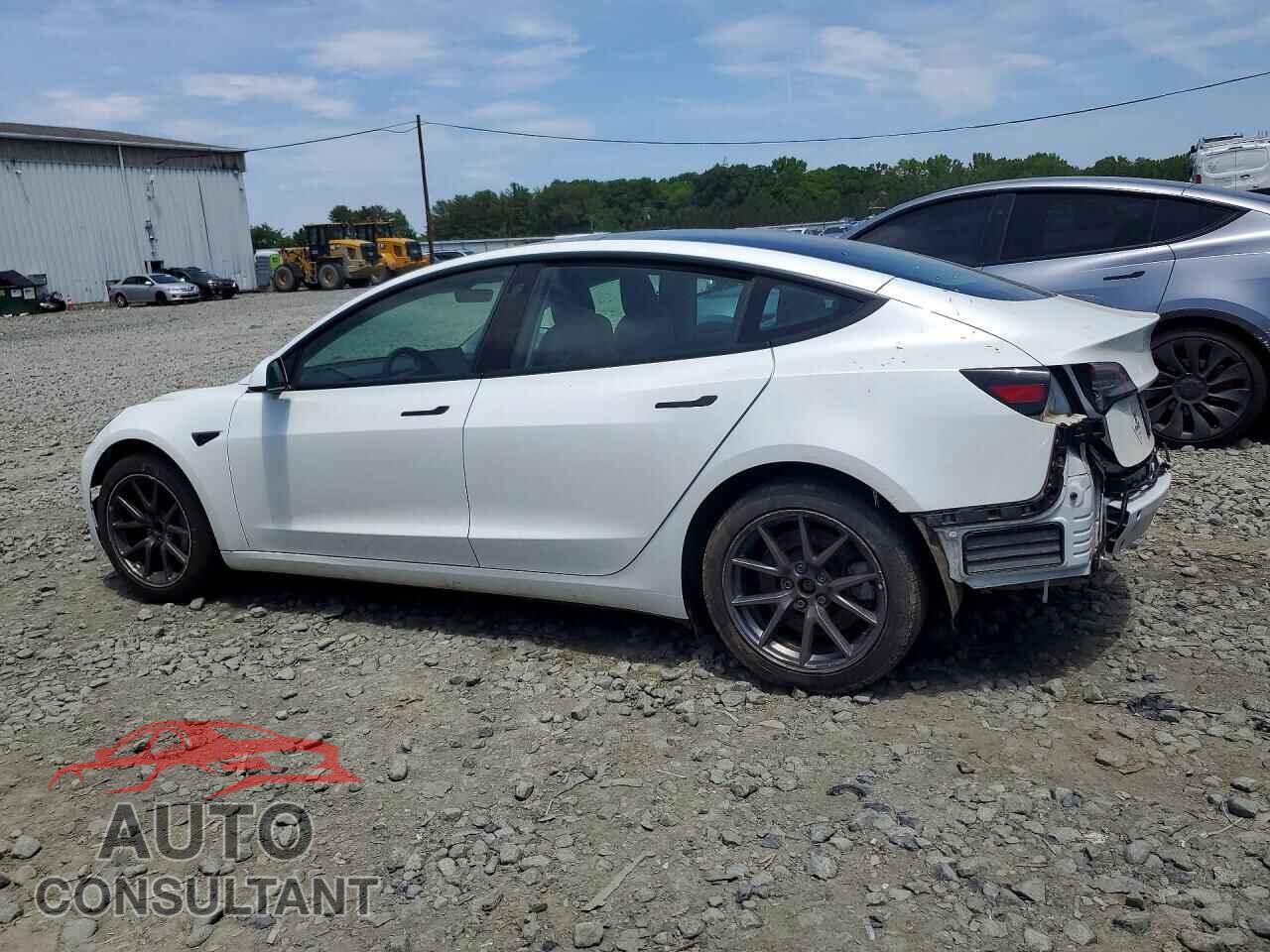 TESLA MODEL 3 2023 - 5YJ3E1EA3PF476129