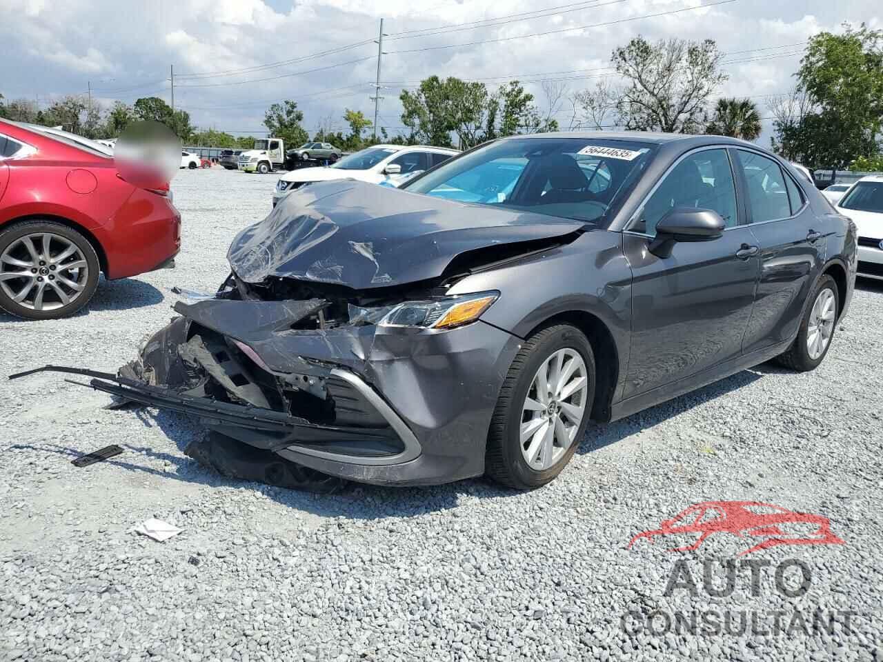TOYOTA CAMRY 2021 - 4T1C11AKXMU493311