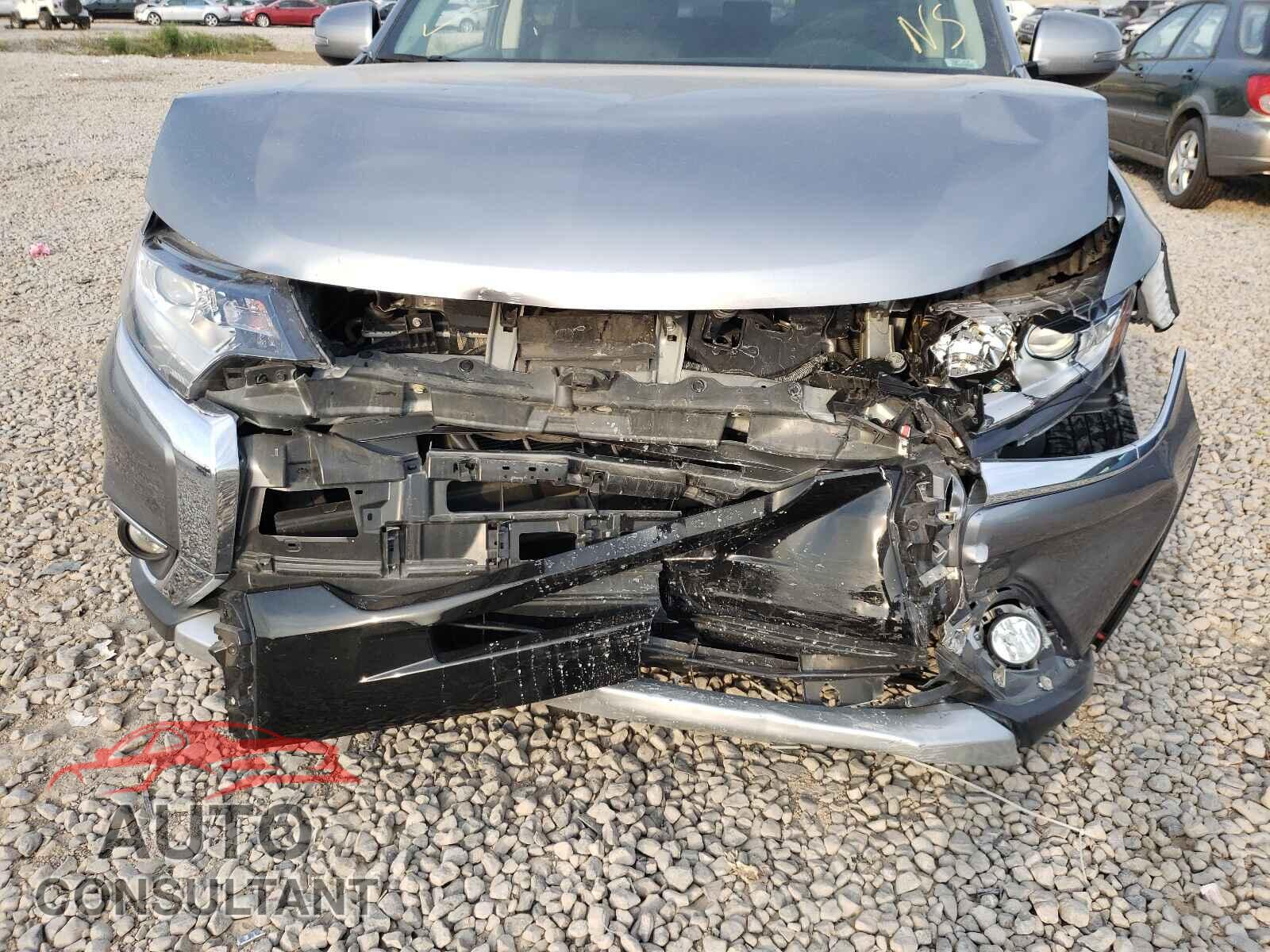 MITSUBISHI OUTLANDER 2017 - JA4AD3A3XHZ070691