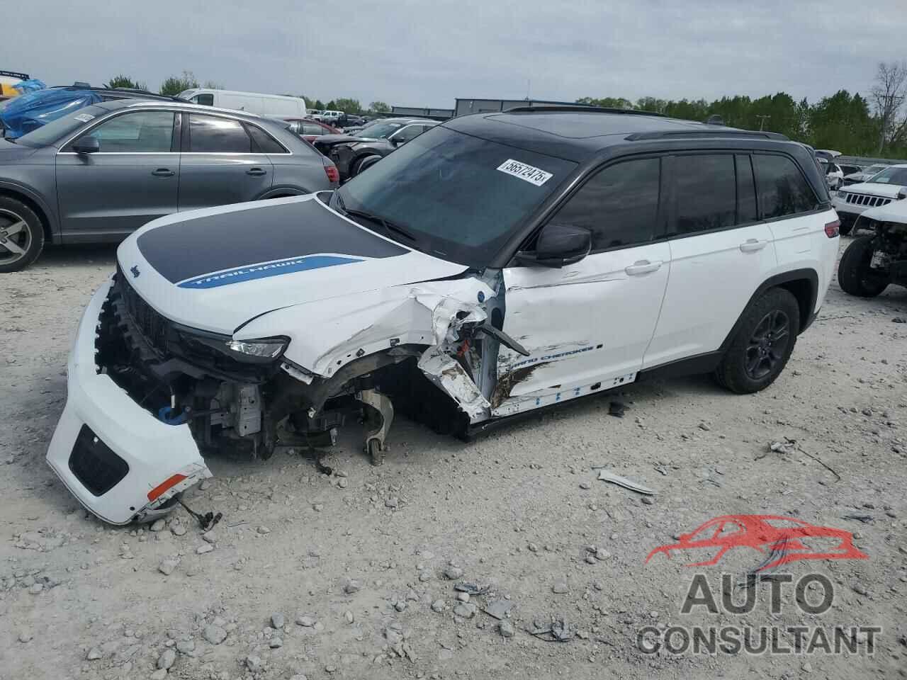JEEP GRAND CHER 2024 - 1C4RJYC65R8957516