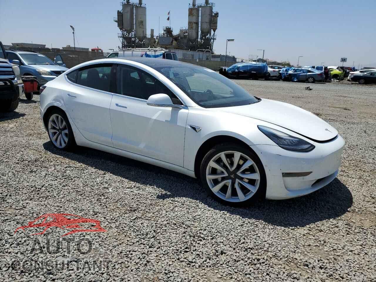 TESLA MODEL 3 2019 - 5YJ3E1EA3KF402556