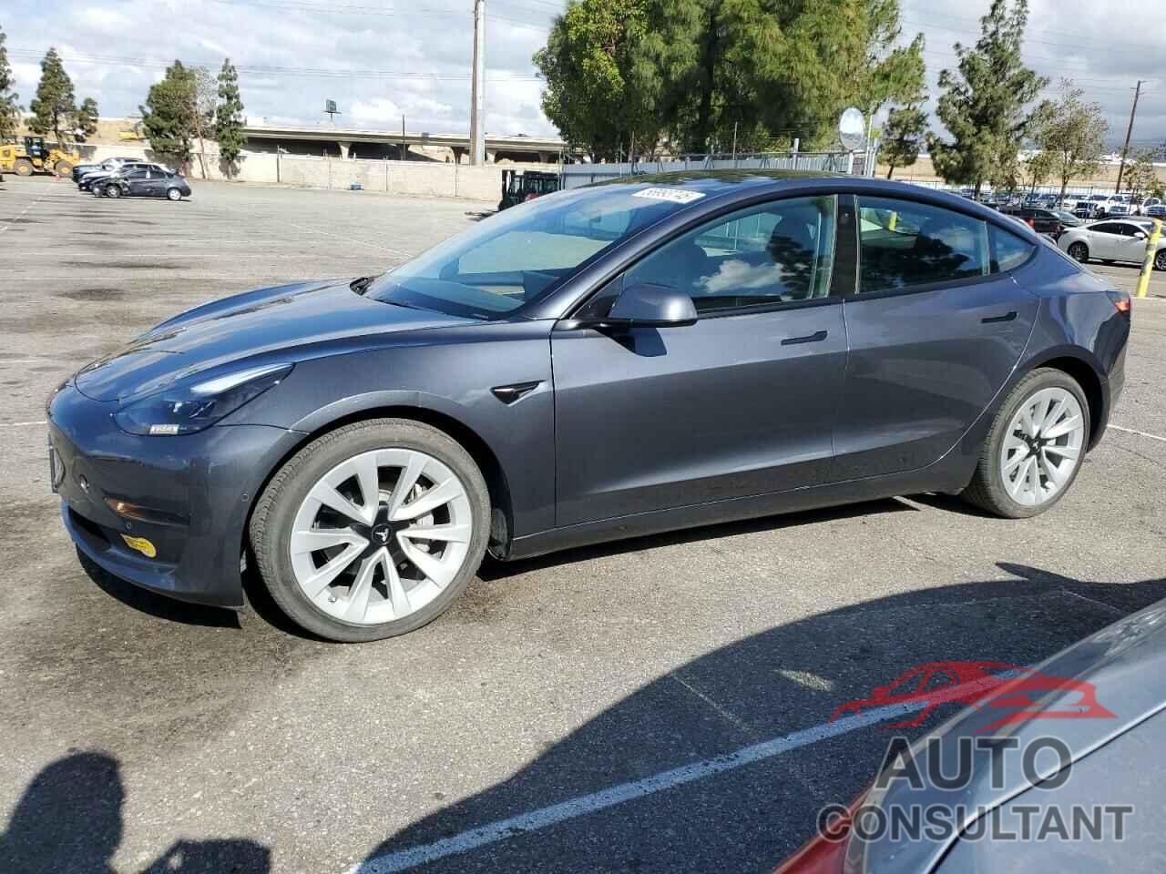 TESLA MODEL 3 2022 - 5YJ3E1EA9NF297641