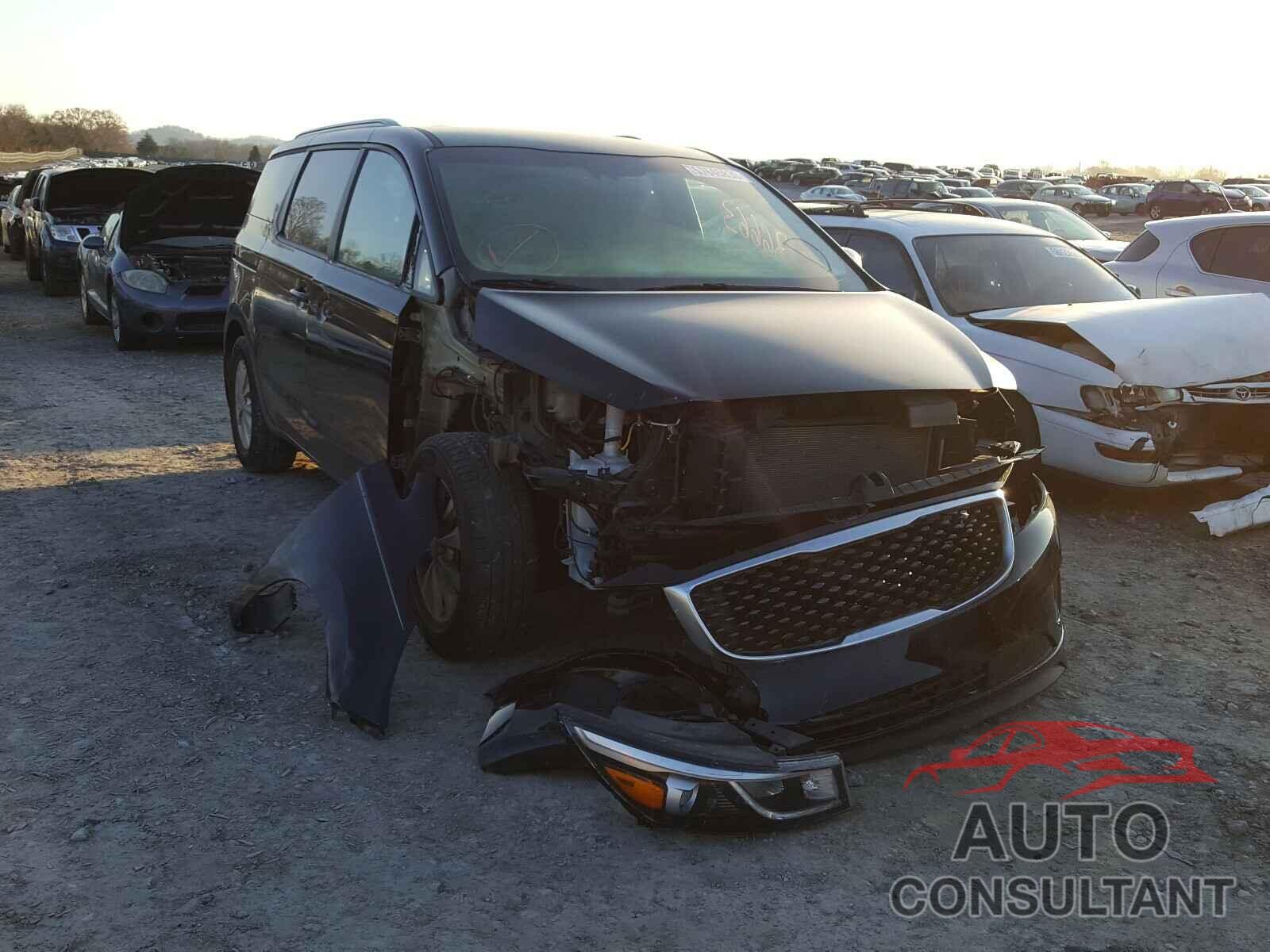 KIA SEDONA 2018 - KNDMB5C10J6363250