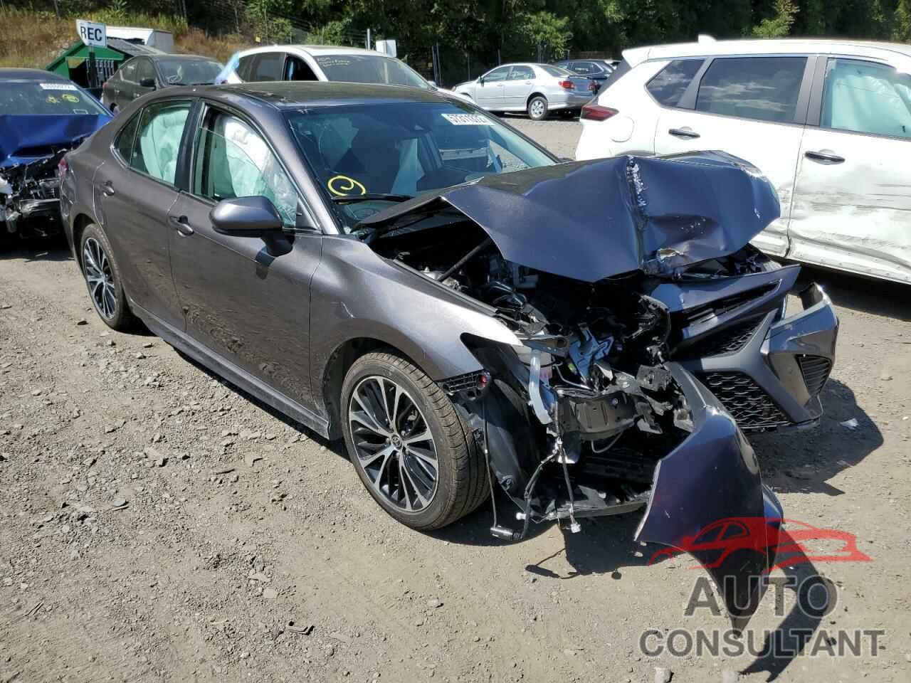 TOYOTA CAMRY 2020 - 4T1G11AK6LU360867