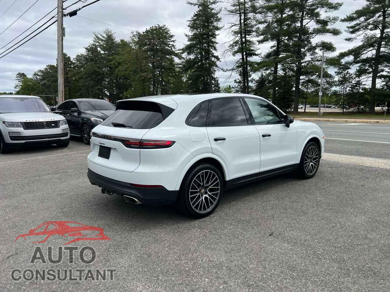 PORSCHE CAYENNE 2019 - WP1AA2AY8KDA14157