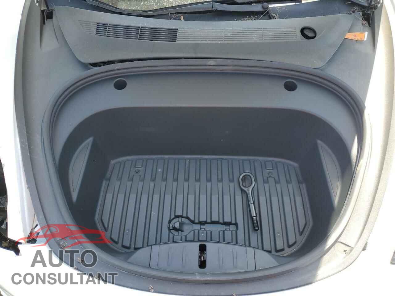 TESLA MODEL 3 2021 - 5YJ3E1EC5MF076277