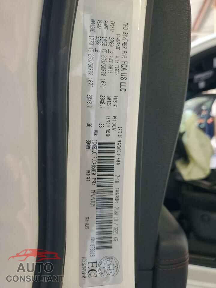 DODGE DURANGO 2018 - 1C4SDJCT7JC495810