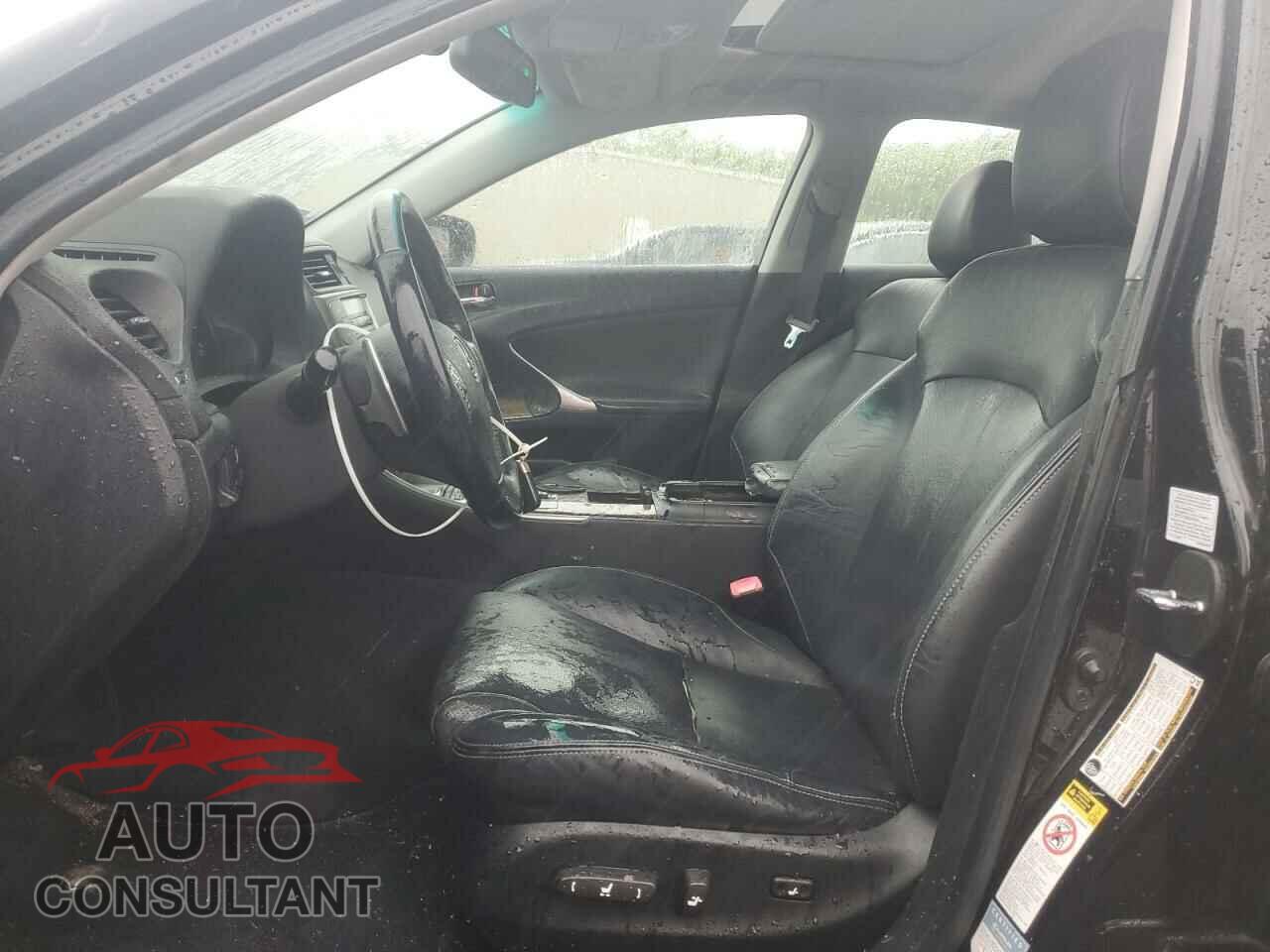 LEXUS IS 2009 - JTHCK262592030364