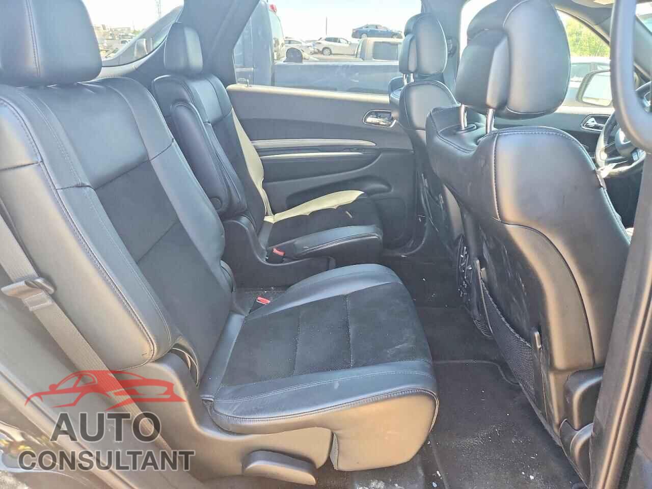 DODGE DURANGO 2018 - 1C4RDJDG2JC194832