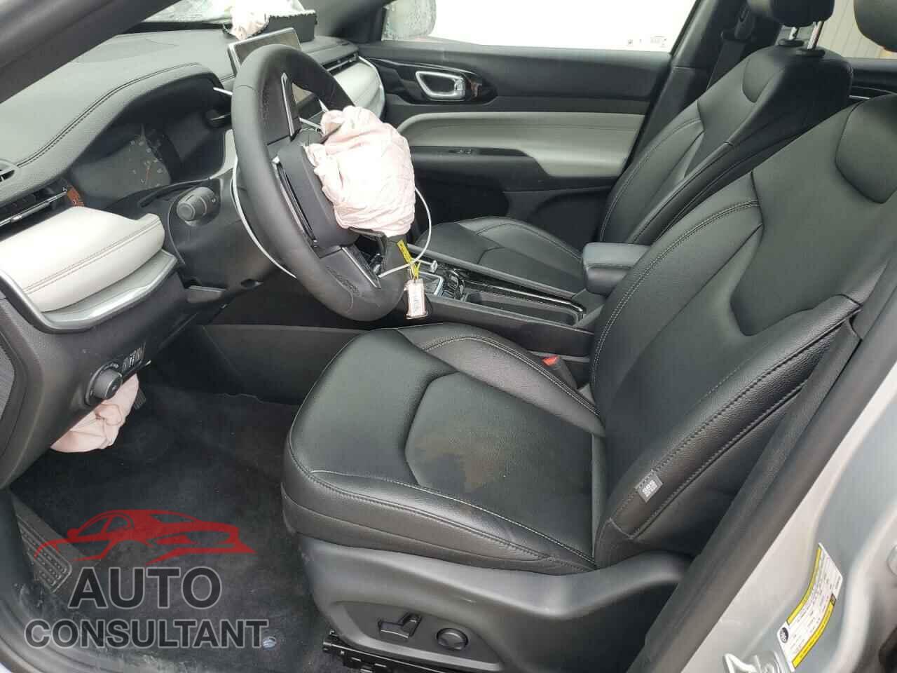 JEEP COMPASS 2025 - 3C4NJDCN8ST508143