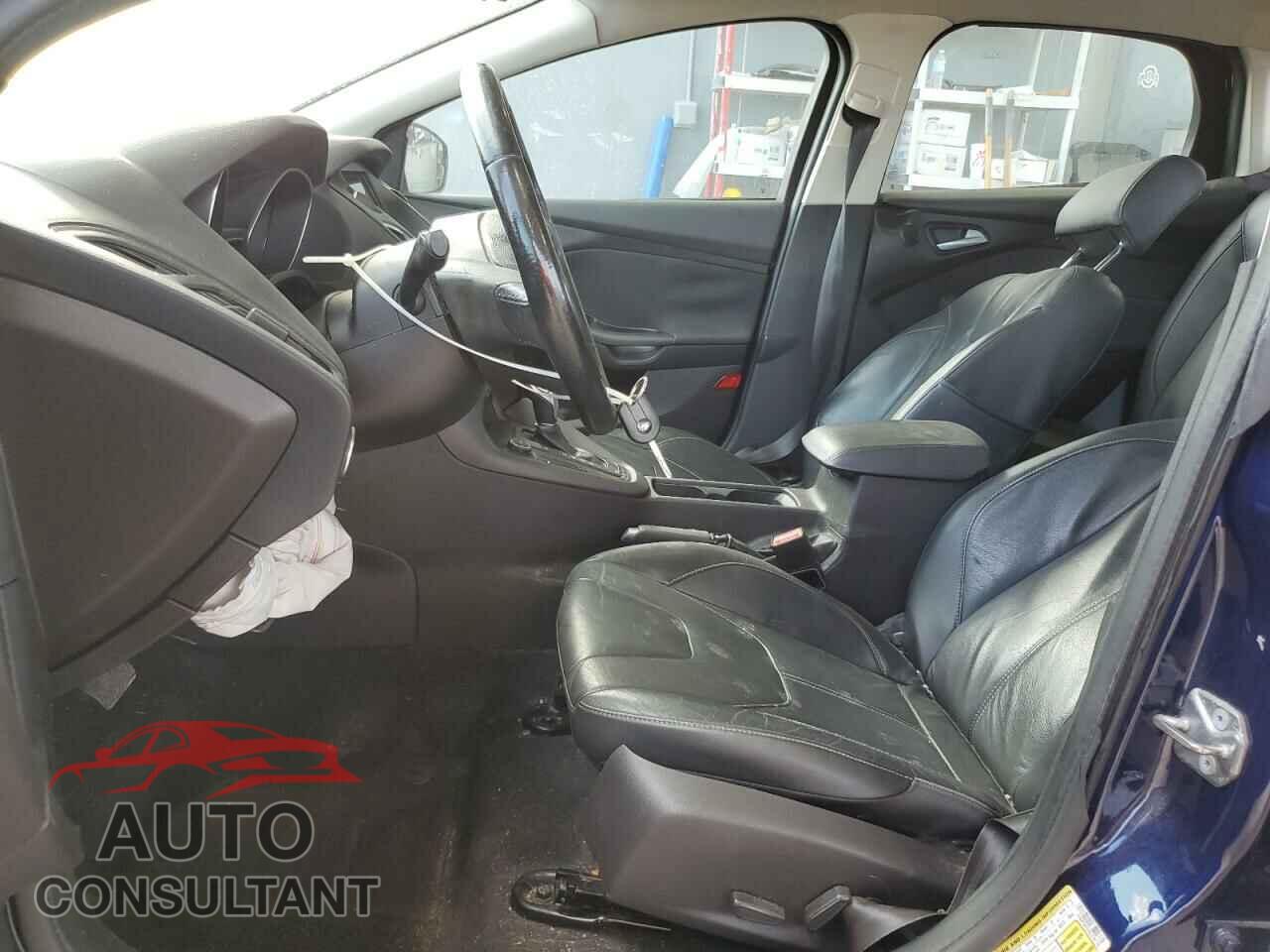 FORD FOCUS 2016 - 1FADP3K22GL228738