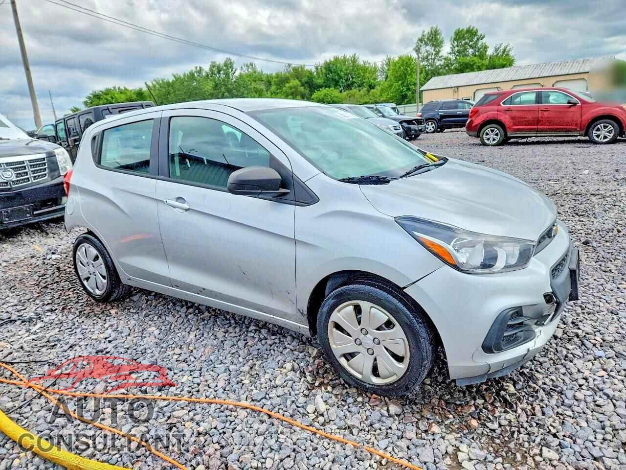 CHEVROLET SPARK 2017 - KL8CB6SA6HC772201