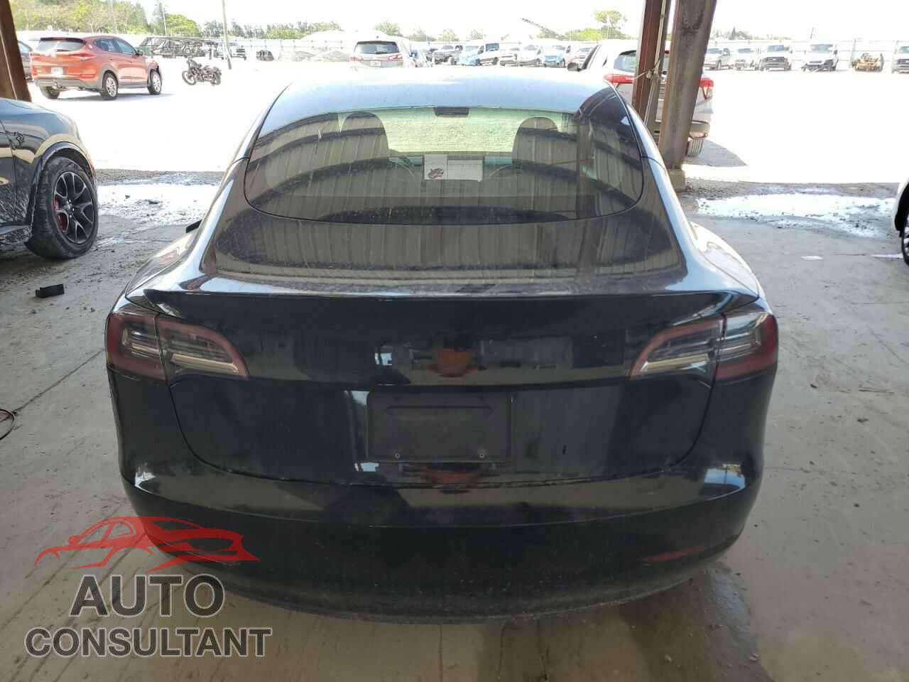 TESLA MODEL 3 2021 - 5YJ3E1EA7MF097744