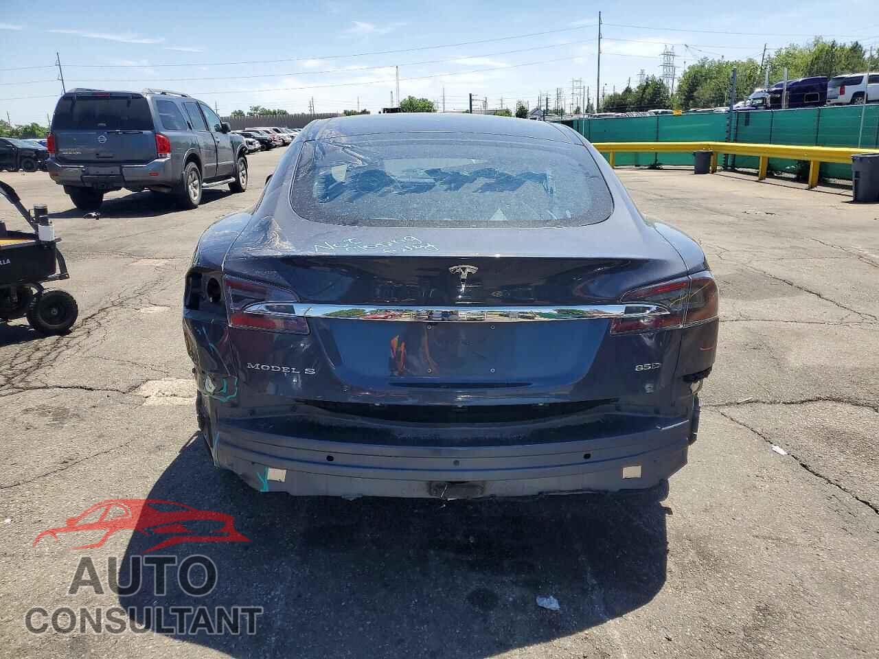 TESLA MODEL S 2015 - 5YJSA1E26FF108459