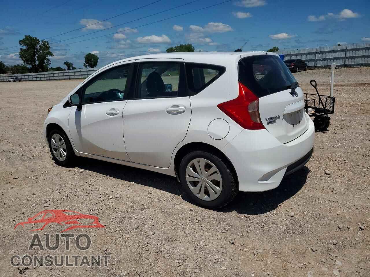 NISSAN VERSA 2017 - 3N1CE2CP6HL358207