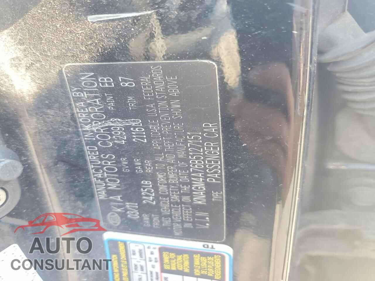 KIA OPTIMA 2011 - KNAGM4A76B5127151