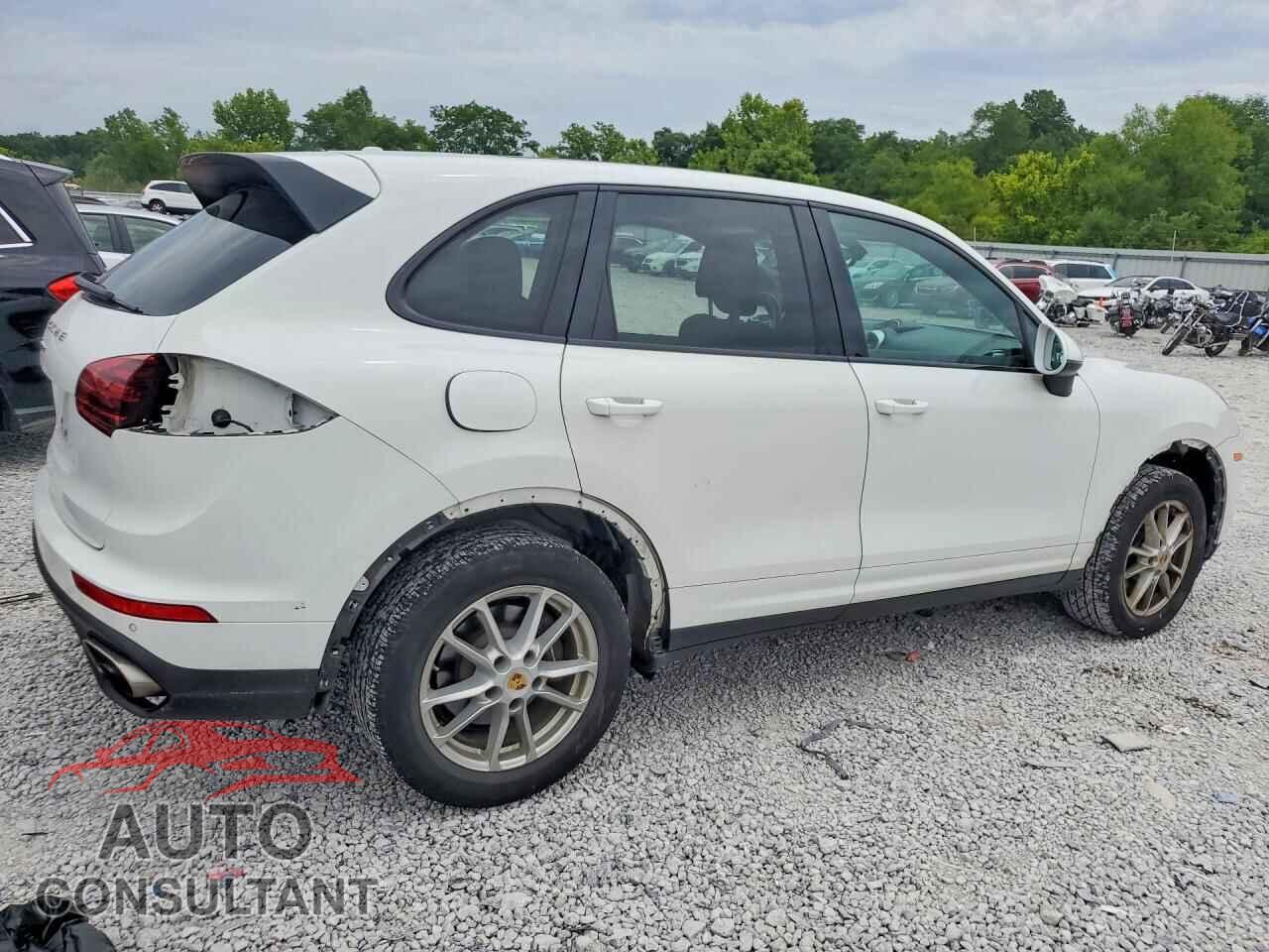 PORSCHE CAYENNE 2016 - WP1AA2A2XGLA09096